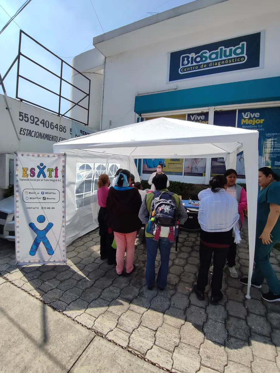 Módulo de ESxTI en una jornada de salud